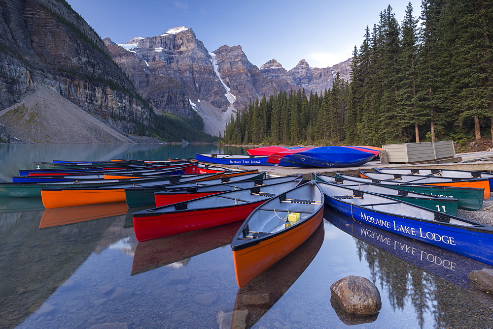 Colouful Canadian canoes on Moraine Lake, Banff National Park, UNESCO World Heritage Site, Alberta, Canada, North America