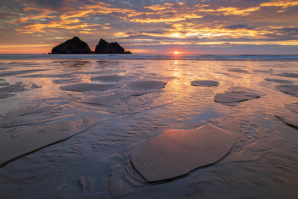 Sunset over Holywell Bay on the North Cornish coast, Cornwall, England, United Kingdom, Europe