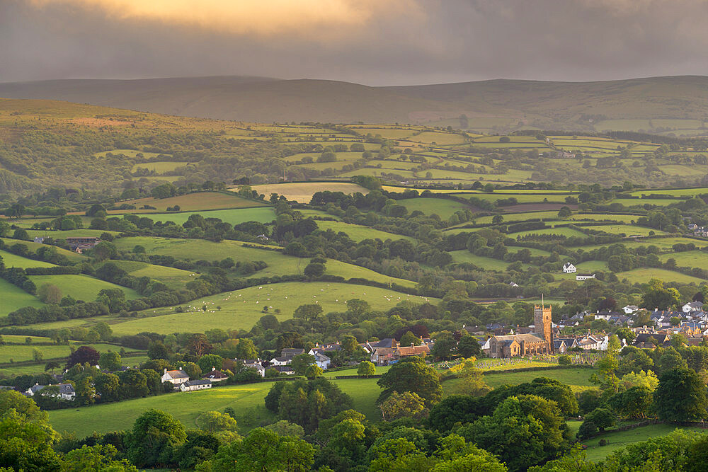 Parish Church surrounded by rolling countryside, Moretonhampstead, Dartmoor, Devon, England, United Kingdom, Europe