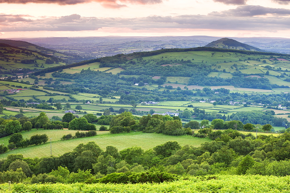 The Usk valley near Llangynidr at sunset, Brecon Beacons National Park, Powys, Wales, United Kingdom, Europe