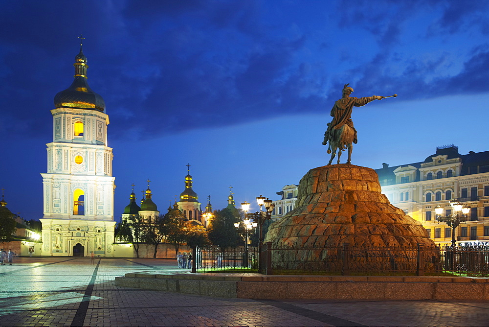 St. Sophia's Cathedral at dusk, Kiev, Ukraine, Europe