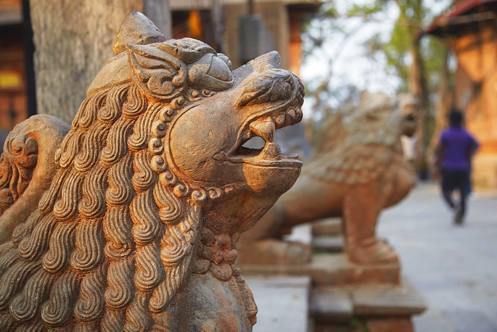 Lion statues outside Gorakhnath Temple at Pashupatinath Temple, UNESCO World Heritage Site, Kathmandu, Nepal, Asia