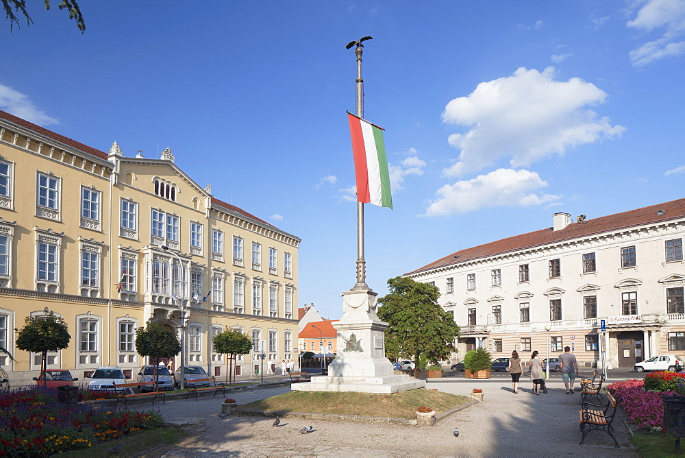 Flag of Loyalty in Szechenyi Square, Sopron, Western Transdanubia, Hungary, Europe