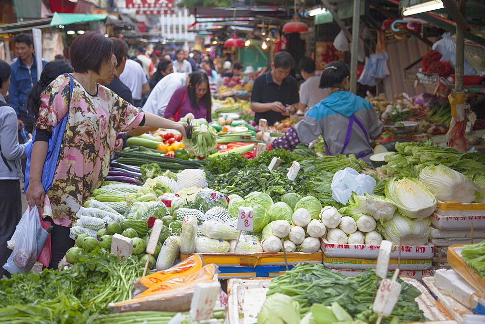 Vegetable market, Yau Ma Tei, Kowloon, Hong Kong, China, Asia