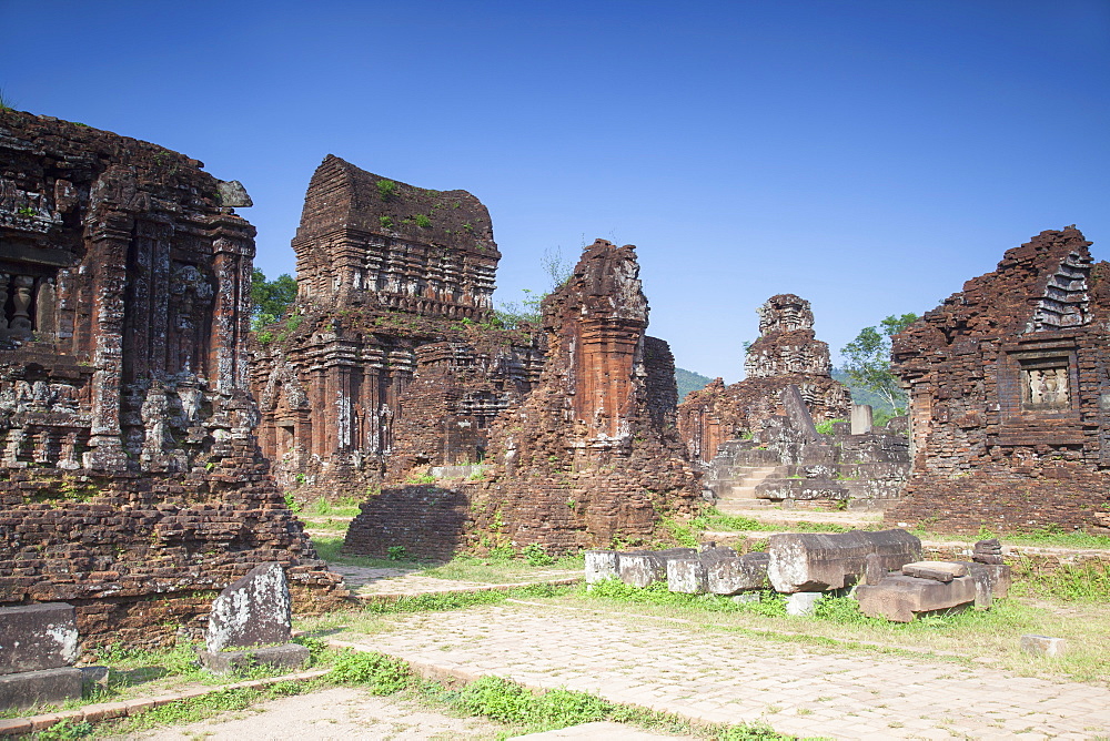 Ruins of My Son Sanctuary, UNESCO World Heritage Site, Hoi An, Quang Nam, Vietnam, Indochina, Southeast Asia, Asia