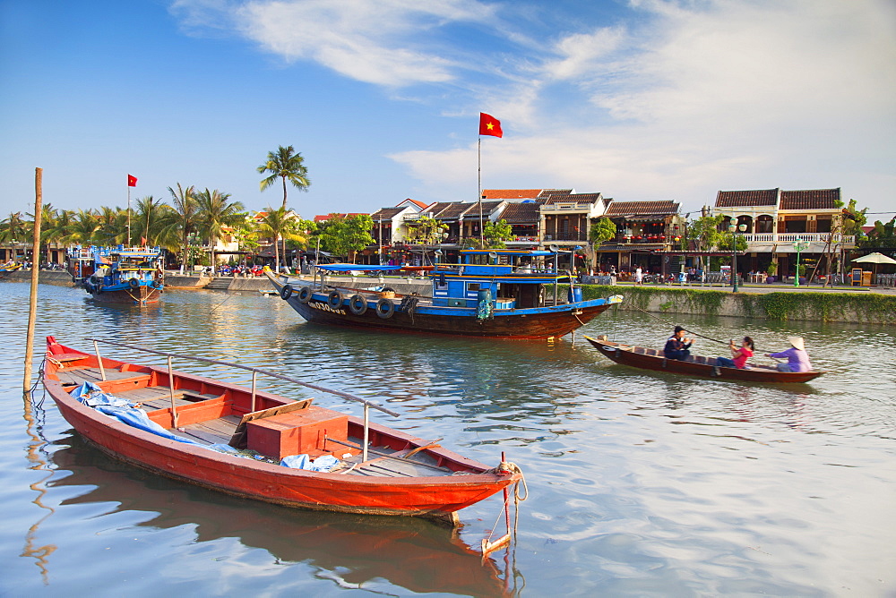 Boats on Thu Bon River, Hoi An, UNESCO World Heritage Site, Quang Nam, Vietnam, Indochina, Southeast Asia, Asia