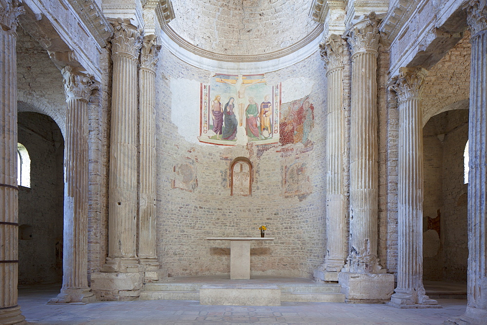 Basilica of San Salvatore, UNESCO World Heritage Site, Spoleto, Umbria, Italy, Europe