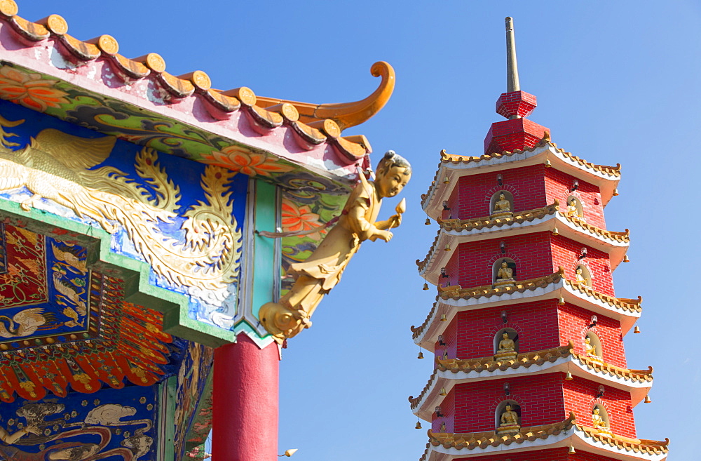 Pagoda at Ten Thousand Buddhas Monastery, Shatin, New Territories, Hong Kong, China, Asia