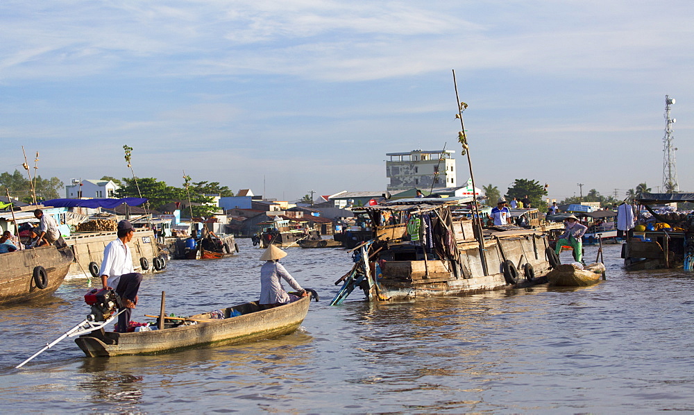 Cai Rang floating market, Can Tho, Mekong Delta, Vietnam, Indochina, Southeast Asia, Asia