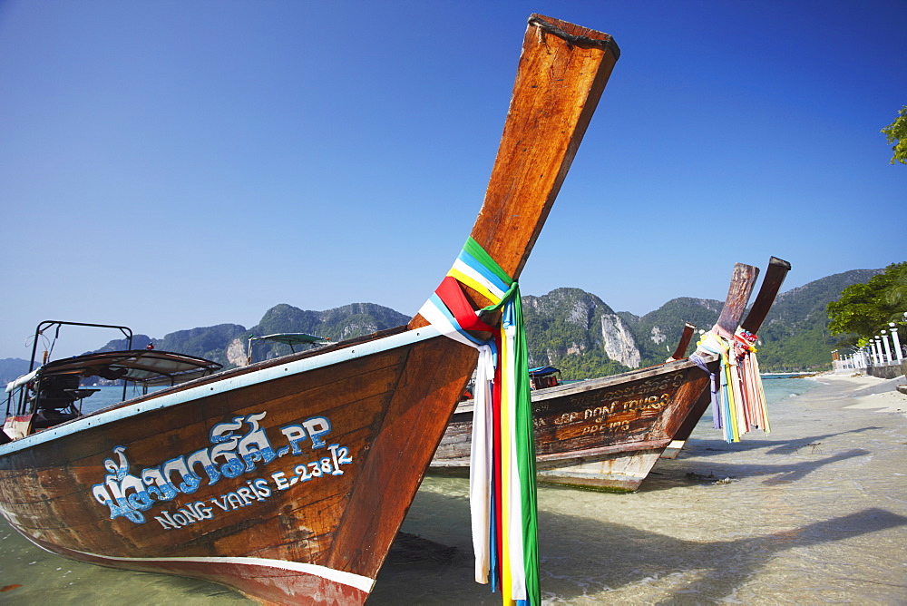 Long tail boats on Ao Ton Sai Beach, Ko Phi Phi Don, Krabi Province, Thailand, Southeast Asia, Asia