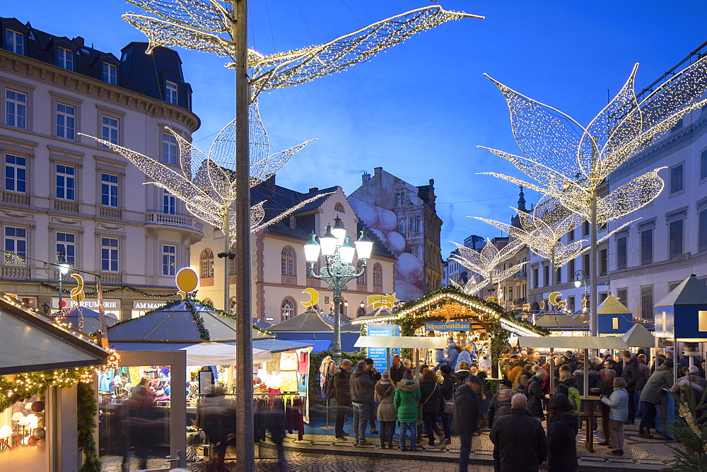 Christmas Market at dusk, Wiesbaden, Hesse, Germany, Europe