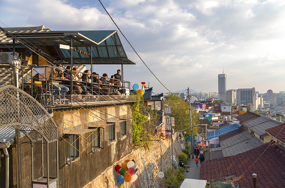 Cafe at Ihwa mural village, Seoul, South Korea, Asia