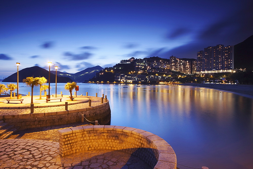 Repulse Bay at dusk, Hong Kong Island, Hong Kong, China, Asia