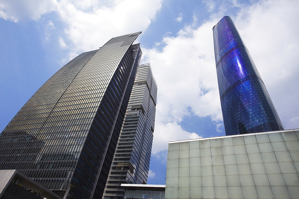 International Finance Centre (IFC) and International Finance Place, Zhujiang New Town area, Guangzhou, Guangdong, China, Asia