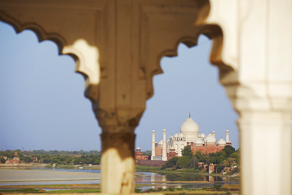 View of Taj Mahal from Agra Fort, UNESCO World Heritage Site, Agra, Uttar Pradesh, India, Asia