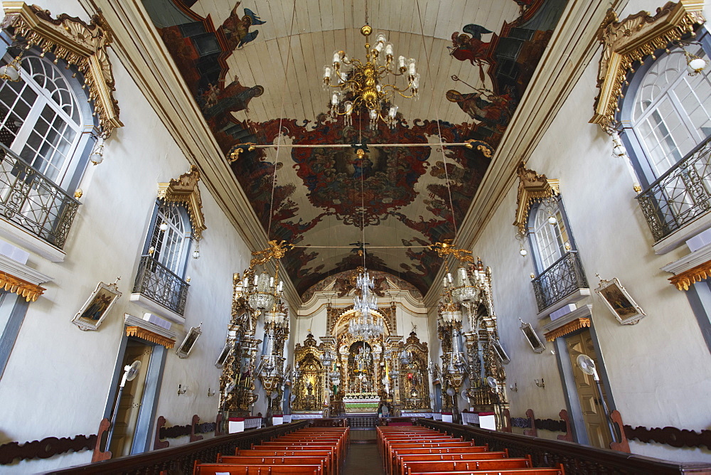 Interior of Cathedral of Our Lady of Pilar (Catedral Basilica do Pilar), Sao Joao del Rei, Minas Gerais, Brazil, South America 