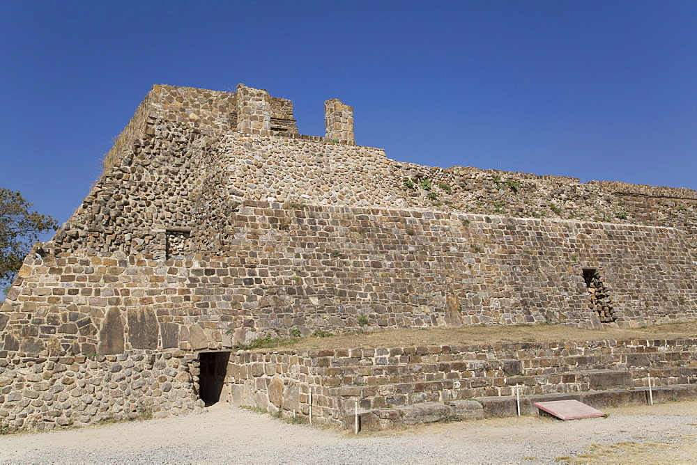 Building L, Monte Alban, UNESCO World Heritage Site, Oaxaca, Mexico, North America