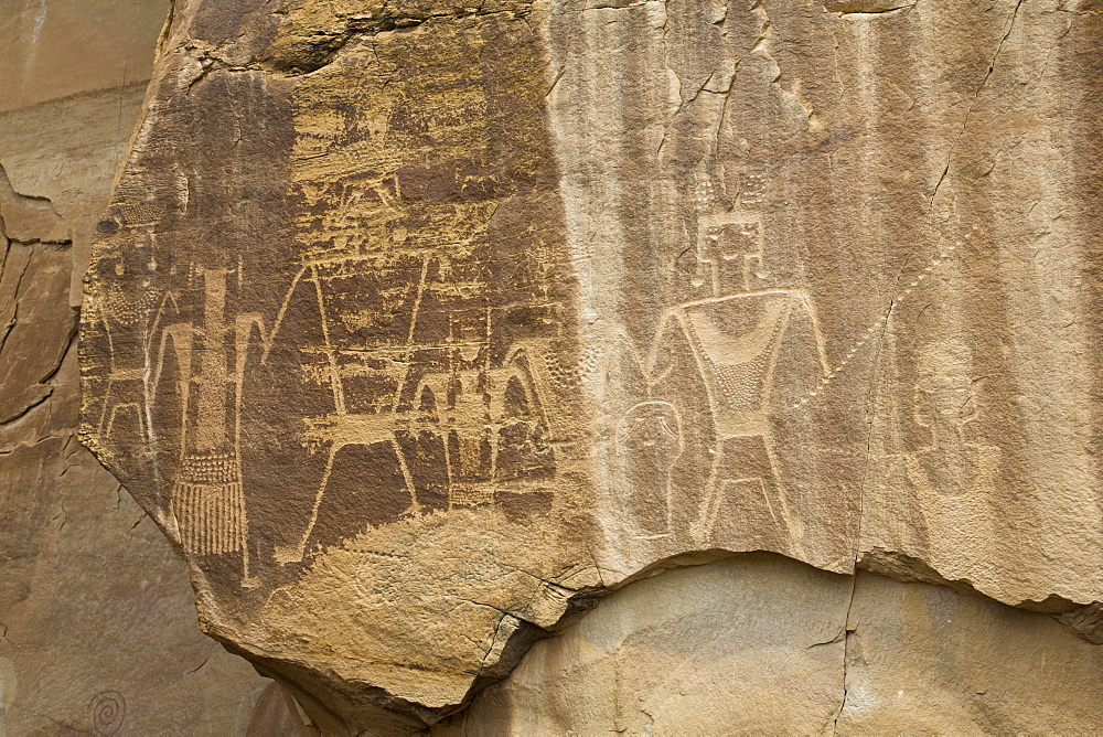 Dry Fork Canyon Rock Art, located on McConkie Ranch, Fremont style, dating from AD 700 to AD 1200, near Vernal, Utah, United States of America, North America