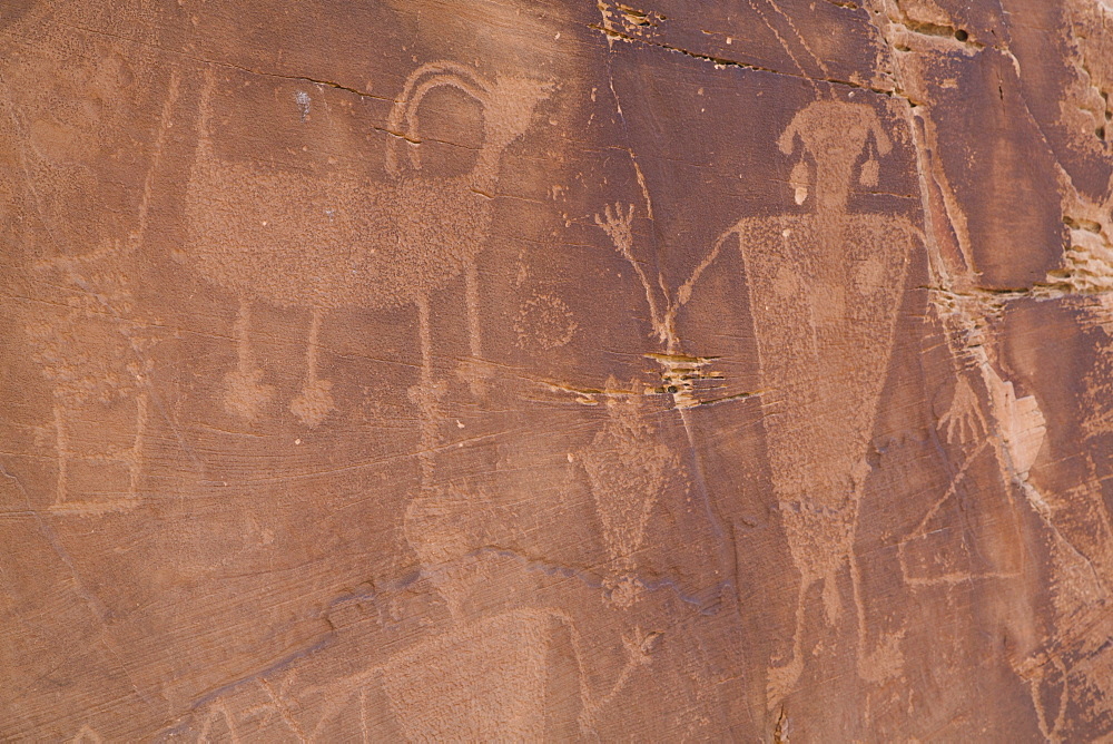 Cub Creek Petroglyphs, Fremont Style, from AD 700 to AD 1200, Dinosaur National Monument, Utah, United States of America, North America