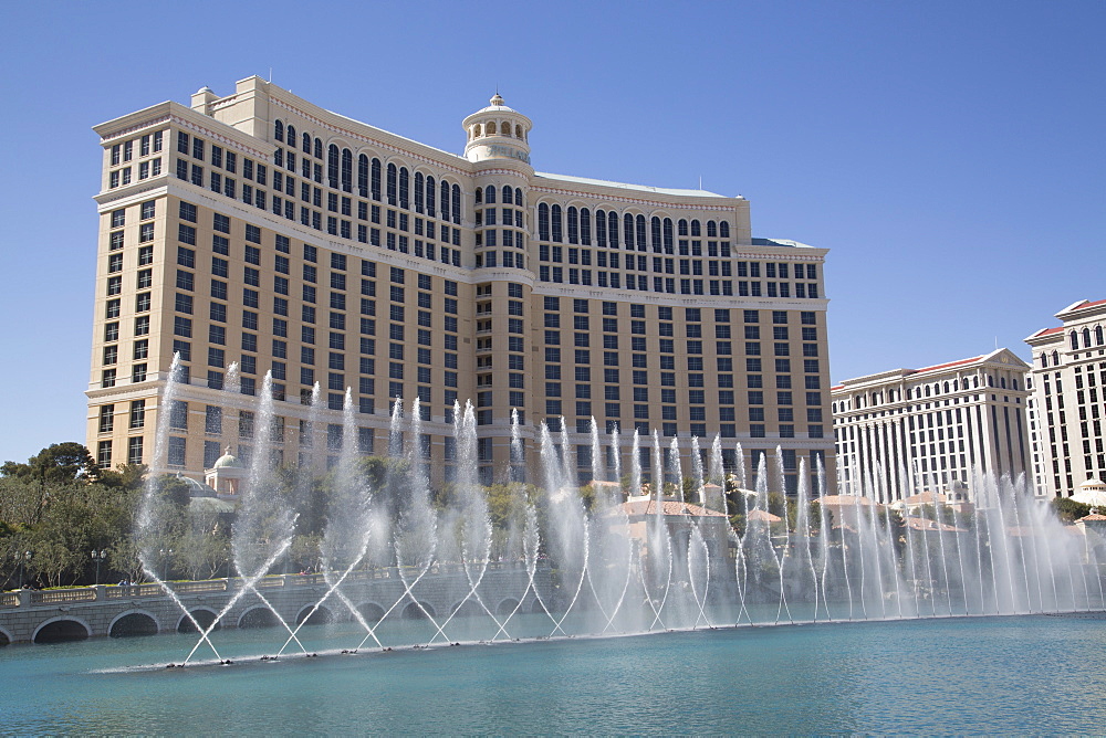 Fountain show, Bellagio Hotel, Las Vegas, Nevada, United States of America, North America