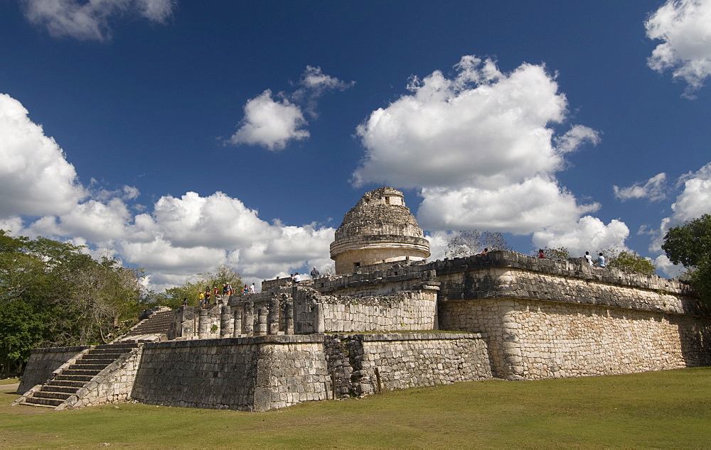 El Caracol (the Snail) (Observatory), Chichen Itza, UNESCO World Heritage Site, Yucatan, Mexico, North America