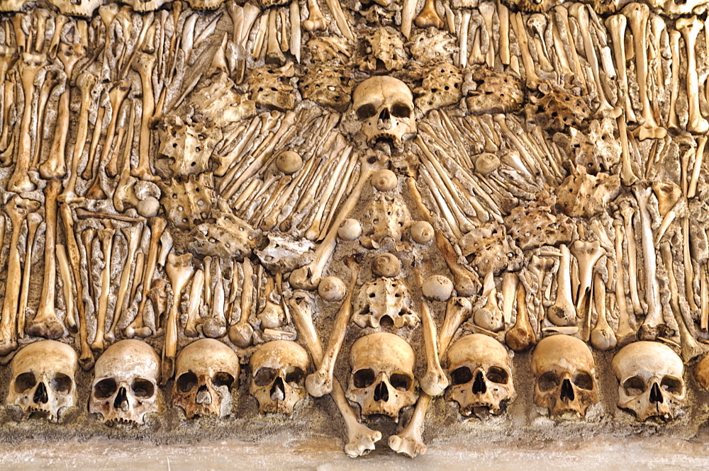 Chapel of Bones, Royal Church of St. Francis, Evora, UNESCO World Heritage Site, Portugal, Europe