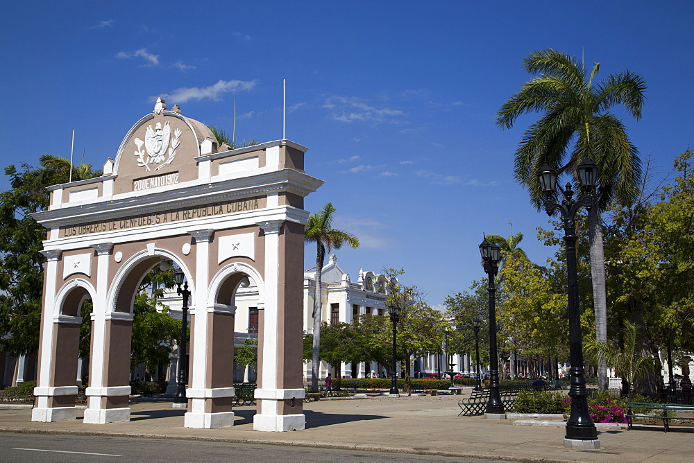 Arch of Triumph in Jose Marti Park, Cienfuegos City, UNESCO World Heritage Site, Cienfuegos, Cuba, West Indies, Central America