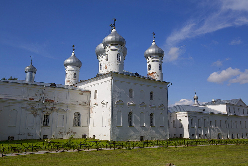 Saviour Cathedral, Yuriev Monastery, UNESCO World Heritage Site, Veliky Novgorod, Novgorod Oblast, Russia, Europe