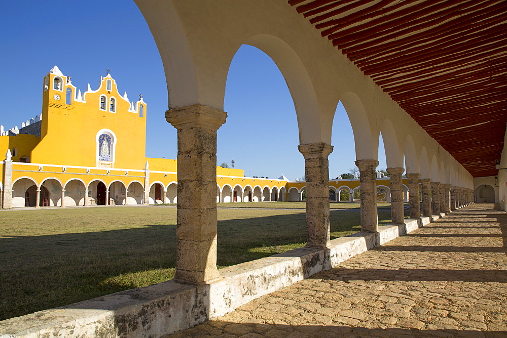 Convent of San Antonio de Padua, completed 1561, Izamal, Yucatan, Mexico, North America