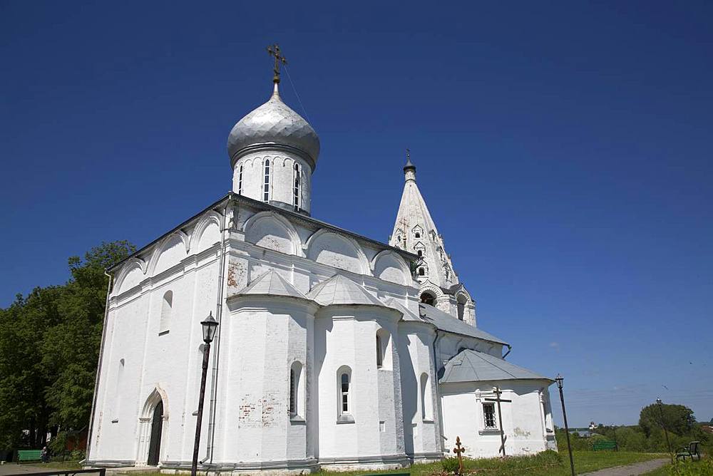 Cathedral, Holy Trinity Danilov Monastery, Pereslavl-Zalessky, Golden Circle, Yaroslavl Oblast, Russia, Europe