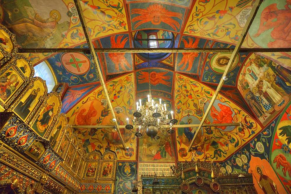 Ceiling frescoes, St. Basil's Cathedral, Red Square, UNESCO World Heritage Site, Moscow, Russia, Europe