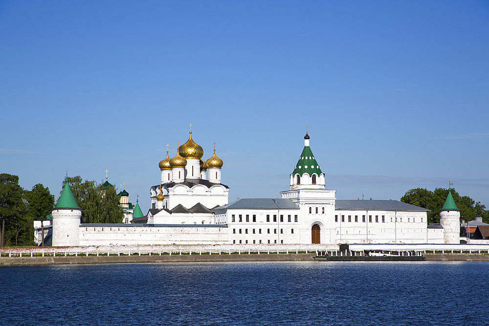 Monastery of St. Ipaty (Ipatievsky) (Ipatiev Monastery), Kostroma, Kostroma Oblast, Russia, Europe