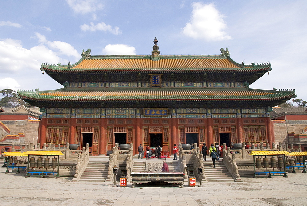 The Mahavira Hall (Da Xiong Bao Dian), Puning Temple, UNESCO World Heritage Site, Chengde, Hebei, China, Asia