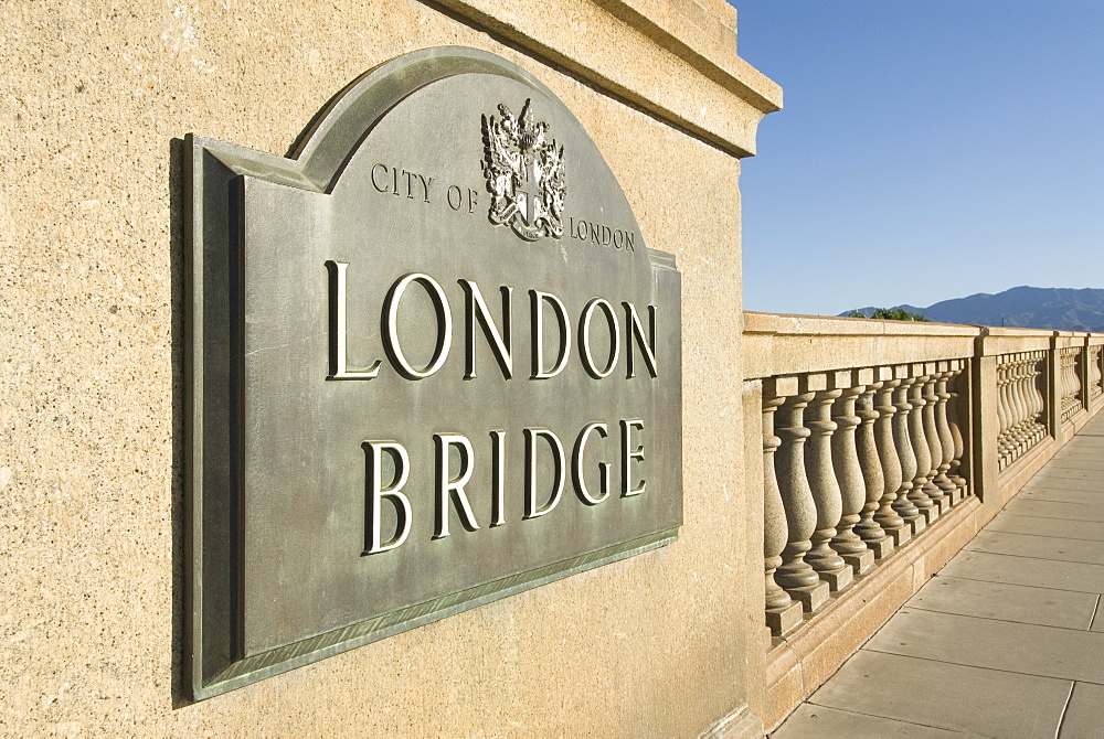 Original sign at east end of bridge, London Bridge, Havasu, Arizona, United States of America, North America