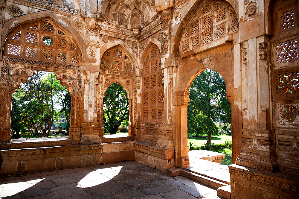 Arched entrance to the Jama Masjid (mosque) built by Sultan Mahmud Begada in Champaner Pavagadh Archaeological Park, the UNESCO listed remains of a 16th century Hindu city