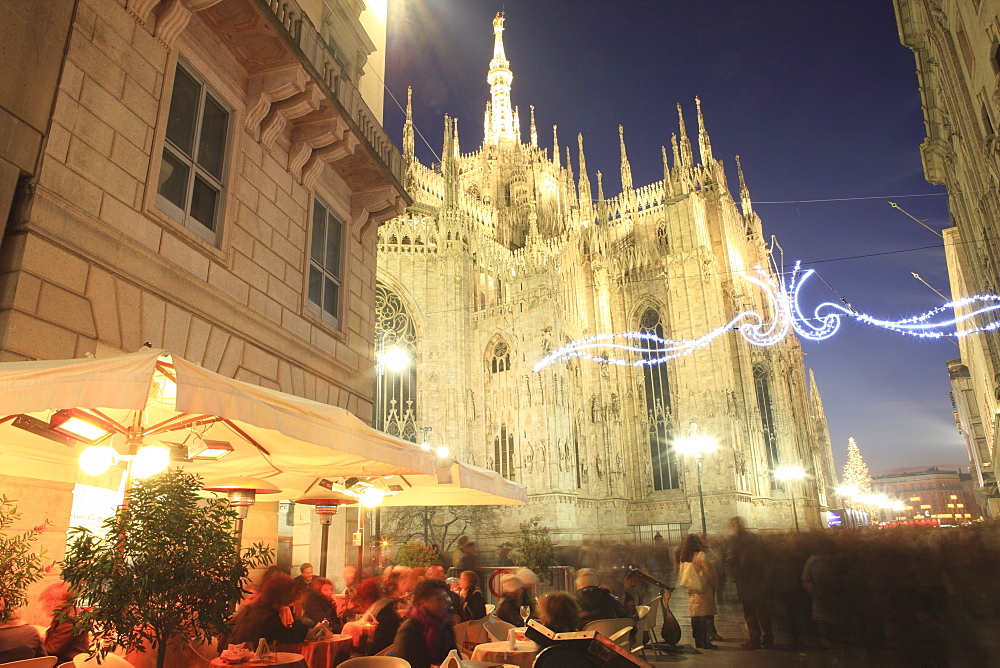 People in a Restaurant at Christmas, Milan, Lombardy, Italy, Europe