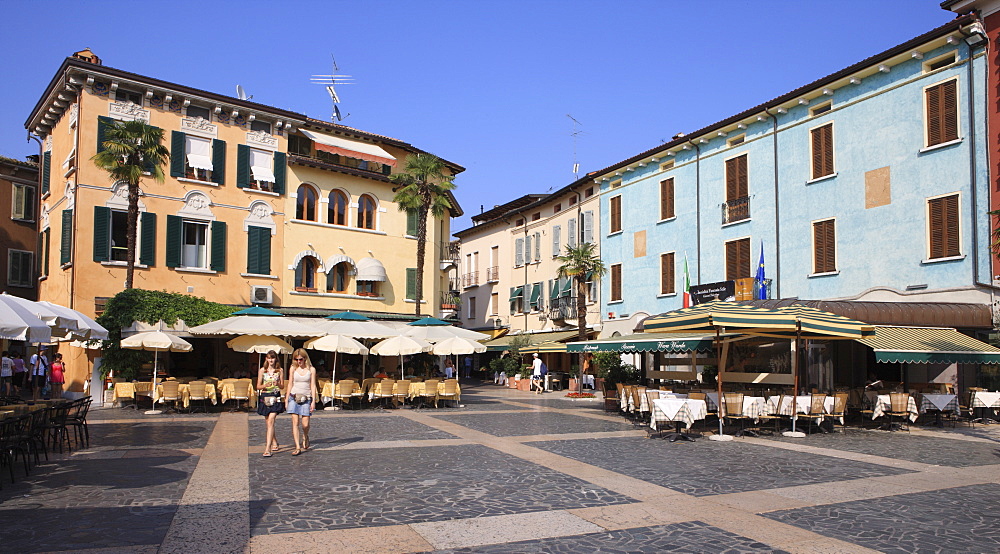 Sirmione, Brescia Province, Lombardy, Italy, Europe