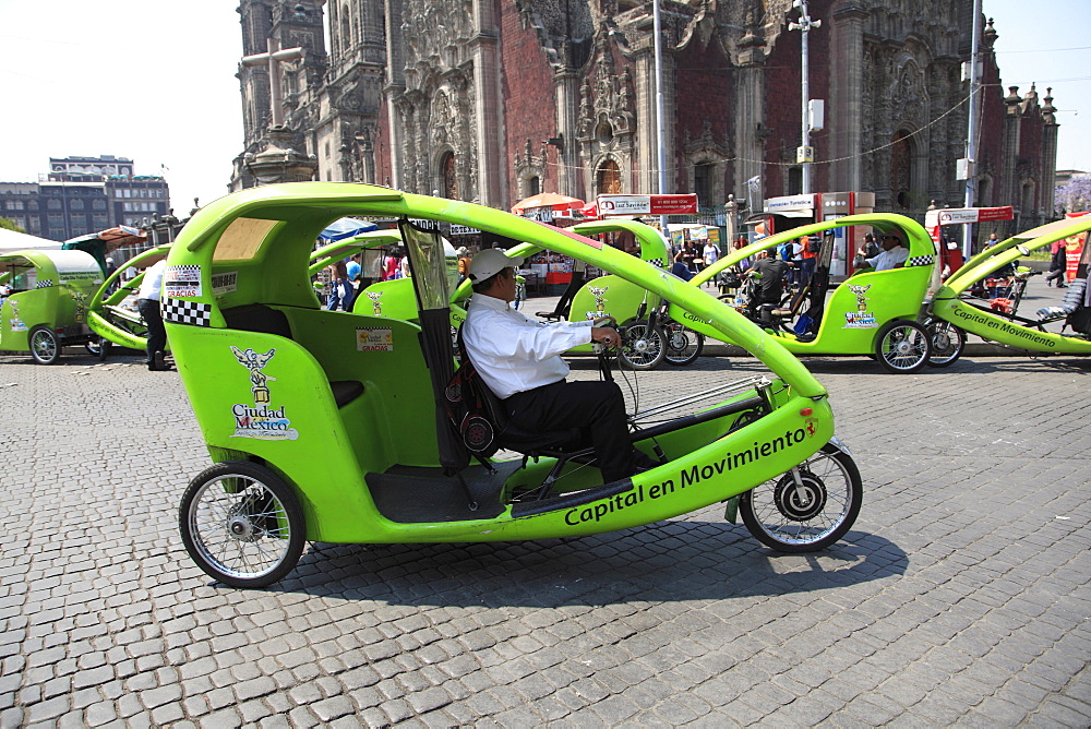 Eco friendly cycle rickshaw, Zocalo, Plaza de la Constitucion, Mexico City, Mexico, North America