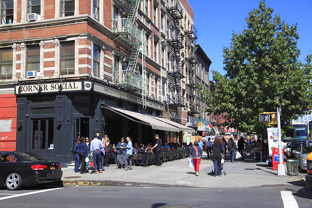 Street scene, Lenox Avenue, Harlem, Manhattan, New York City, United States of America, North America