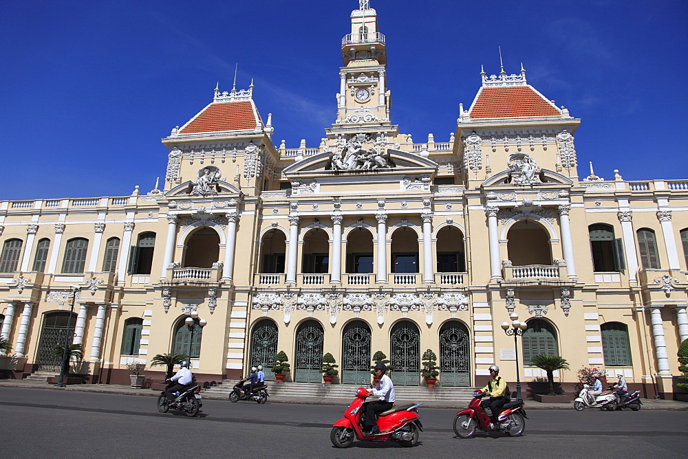 Peoples Committee Building, City Hall, Ho Chi Minh City (Saigon), Vietnam, Indochina, Southeast Asia, Asia 