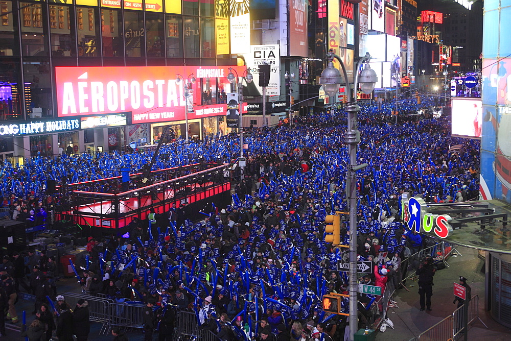 Revelers, Crowds, New Years Eve, Times Square, Manhattan, New York City, United States of America, North America