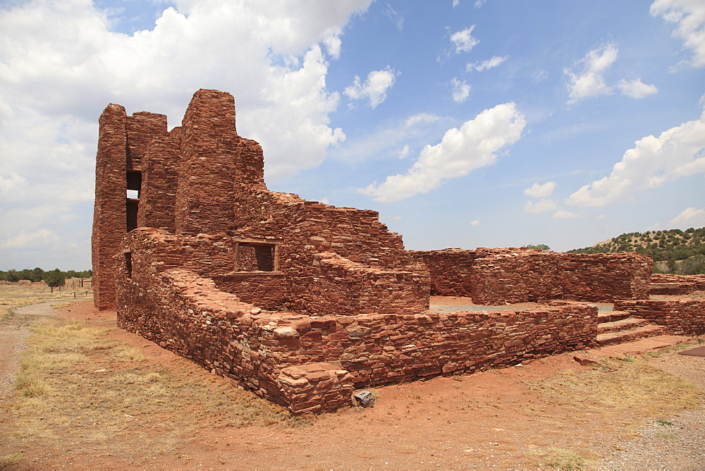 Church ruins, Abo,Salinas Pueblo Missions National Monument, Salinas Valley, New Mexico, United States of America, North America