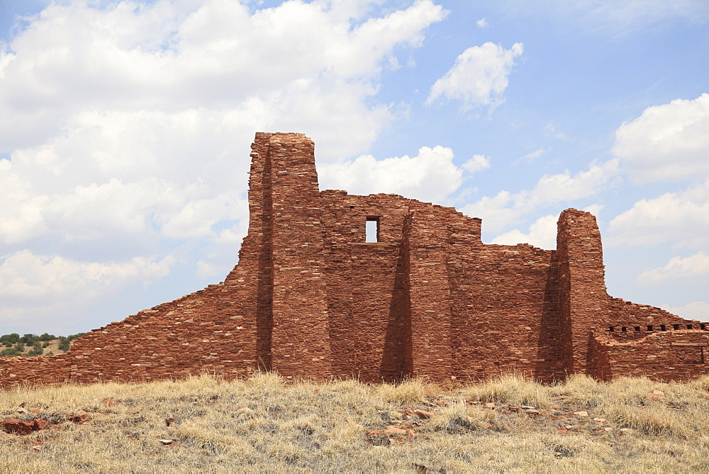 Ruins of church, Abo, Salinas Pueblo Missions National Monument, Salinas Valley, New Mexico, United States of America, North America