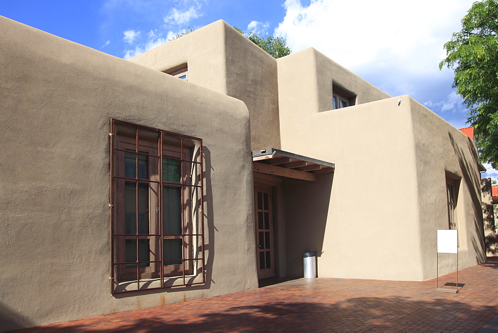 Georgia O'Keeffe Museum, Adobe Architecture, Santa Fe, New Mexico, United States of America, North America