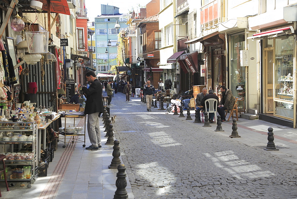 Shops selling antiques, Tellalzade Sokak (street), Kadikoy, Asian Side, Istanbul, Turkey, Anatolia, Asia Minor, Eurasia