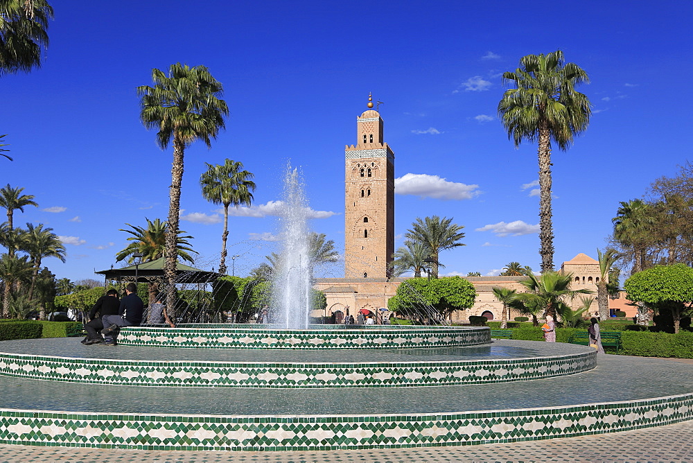 Minaret of the Koutoubia Mosque, 12th century, Marrakesh (Marrakech), Morocco, North Africa, Africa