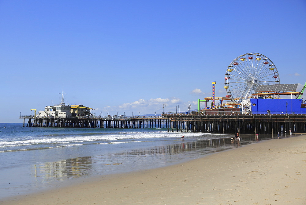 Santa Monica Pier, Pacific Park, Beach, Santa Monica, Los Angeles, California, United States of America, North America