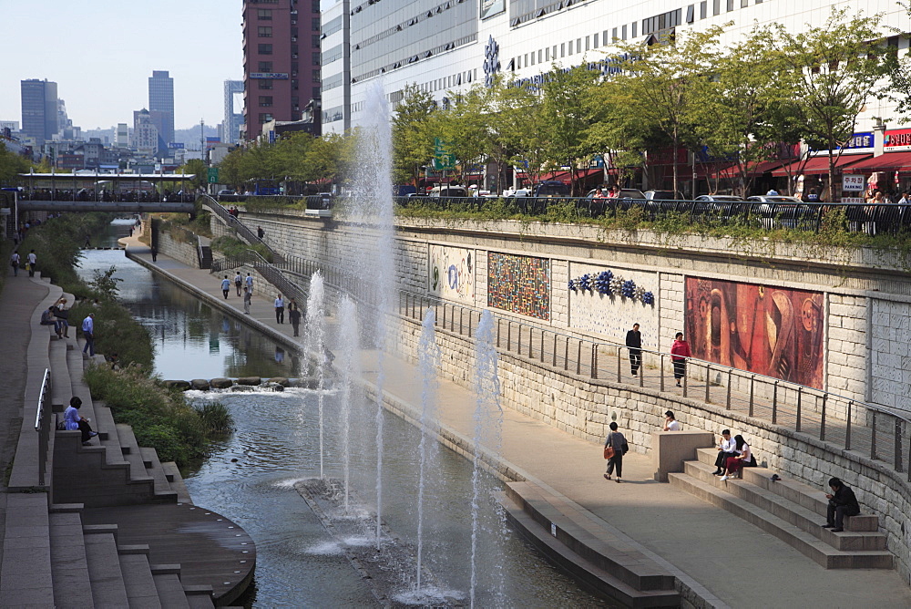 Cheonggyecheon Stream, Seoul, South Korea, Asia