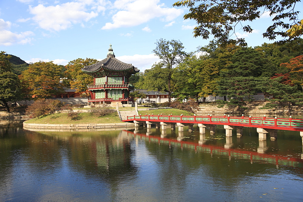 Gyeongbokgung Palace (Palace of Shining Happiness), Seoul, South Korea, Asia