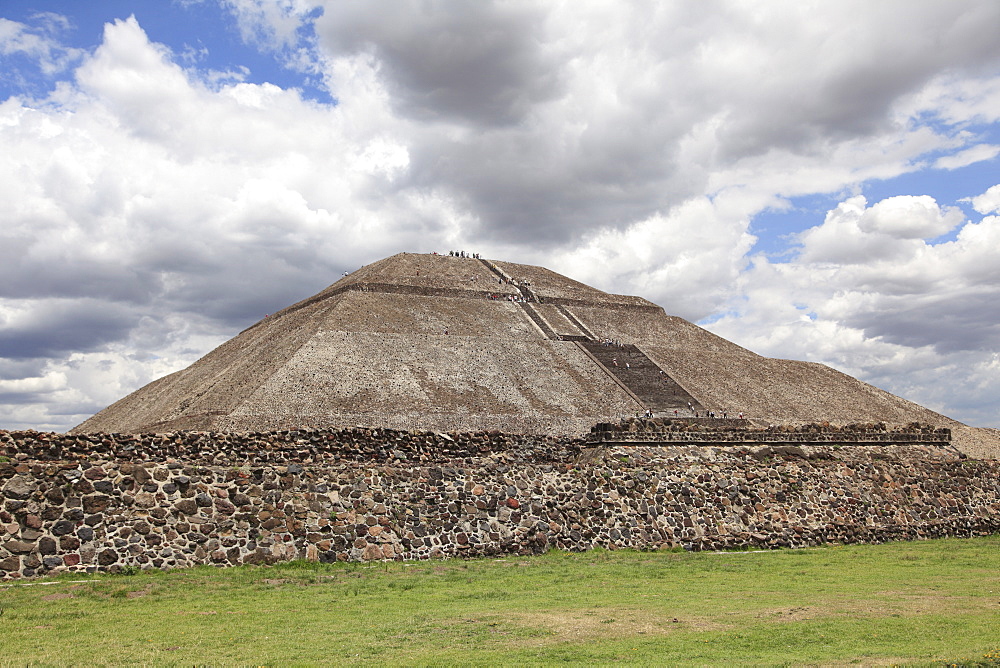 Pyramid of the Sun, Teotihuacan, Archaeological site, UNESCO World Heritage Site, Mexico, North America